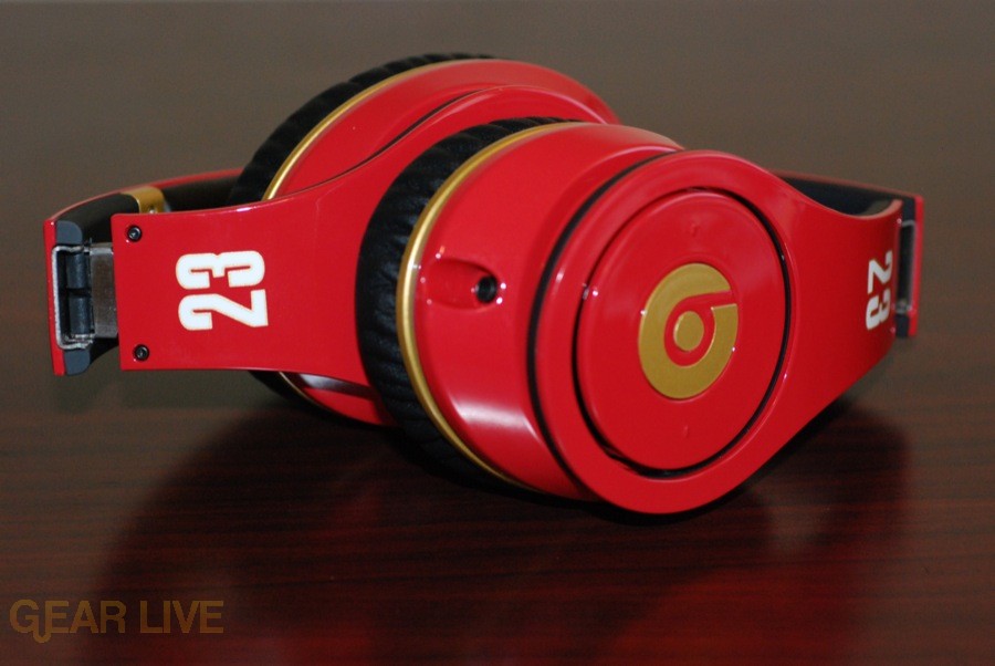 beats by dre. Exlusive Beats by Dre